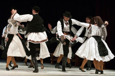 Boldog lelkek tánca - a JNE a Hagyományok Házában - Fotó: Jászberény Online / Szalai György