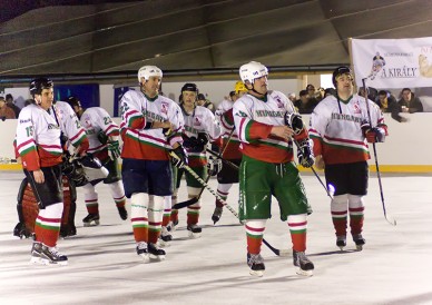 Jászberény HC - "Fradi öregfiúk" jégkorong meccs - Fotó: Jászberény Online / Gémesi Balázs